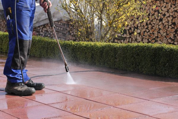 Driveway Pavers Cleaning in Windsor