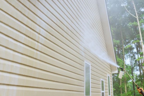 Cost of Home Exterior Washing in Windsor