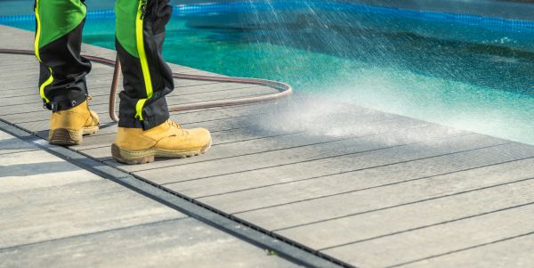 Poolside Deck Cleaning