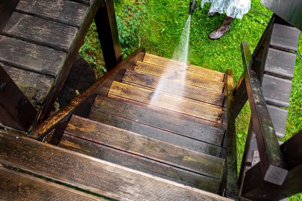 Wood Power Washing in Windsor